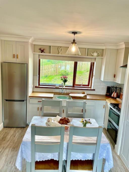 The Cosy Farm Cottage, Donegal Inver エクステリア 写真