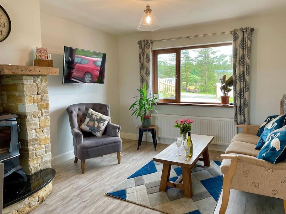 The Cosy Farm Cottage, Donegal Inver エクステリア 写真